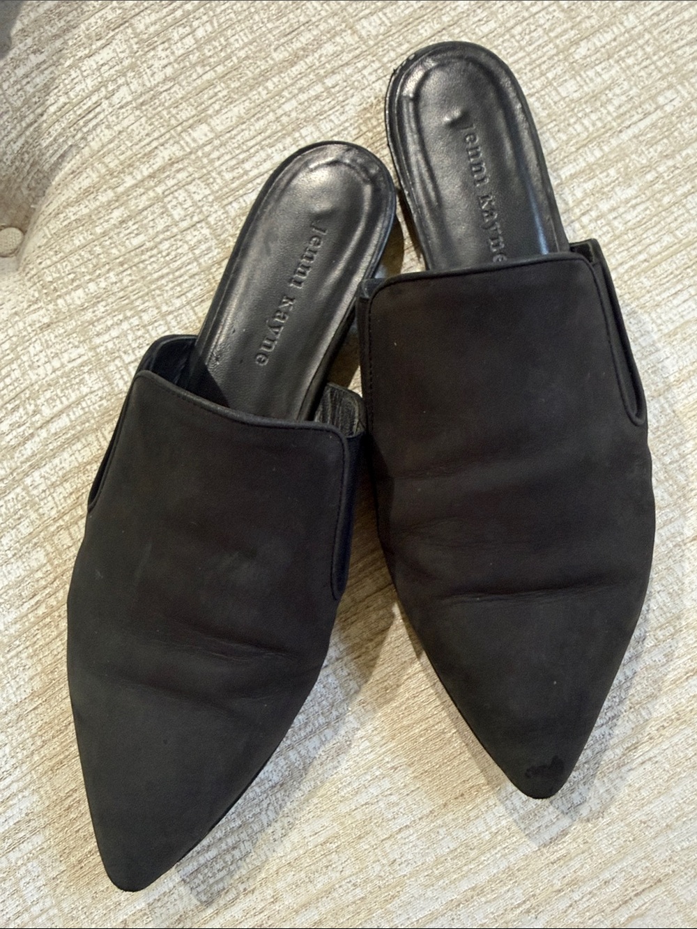 Jenni Kayne Black Pointed-Toe Slip-On Mules